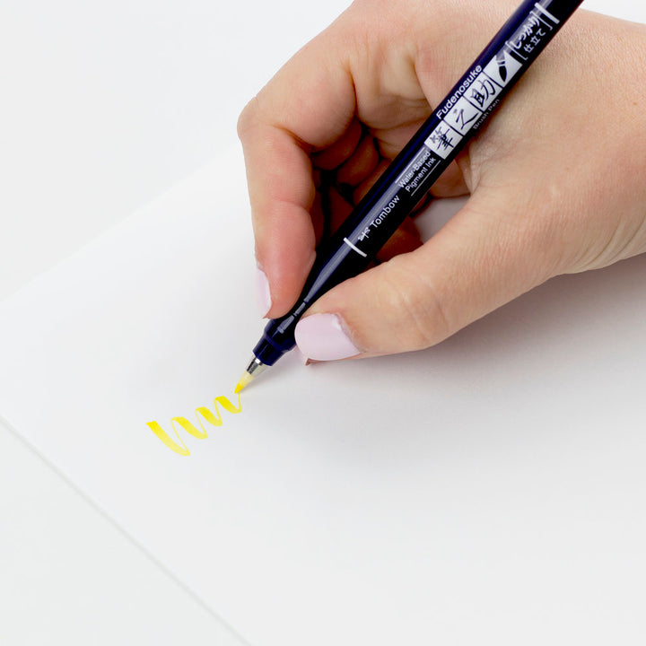 Tombow Fudenosuke Colour Hard Tip Brush Pen — detail view