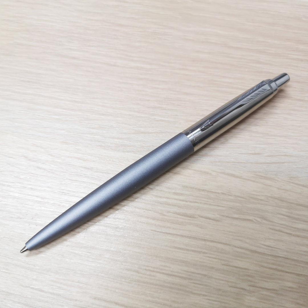Parker Jotter XL Alexandra Matte Grey Ballpoint Pen — flat lay