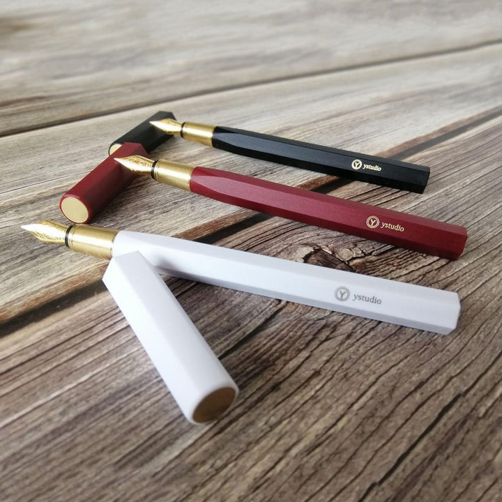 Ystudio Resin Fountain Pen Black Fine — flat lay