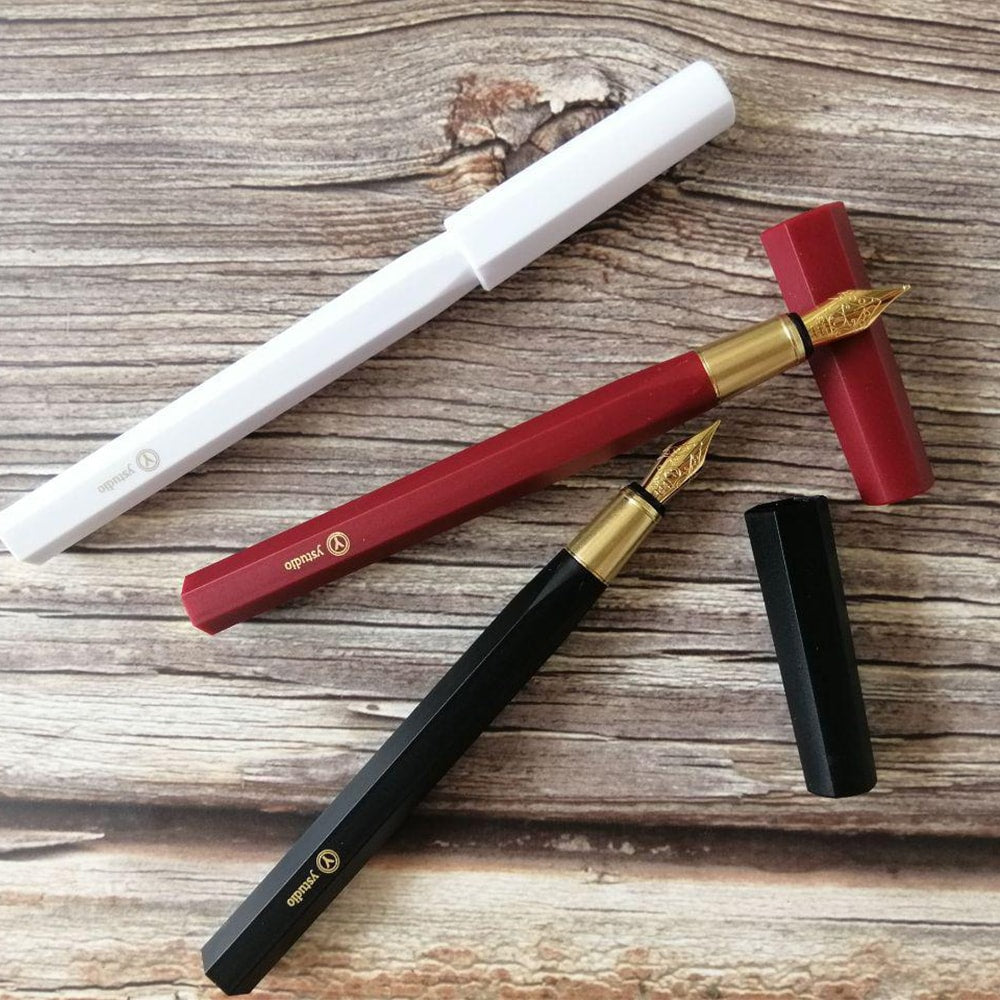 Ystudio Resin Fountain Pen Black Fine — flat lay