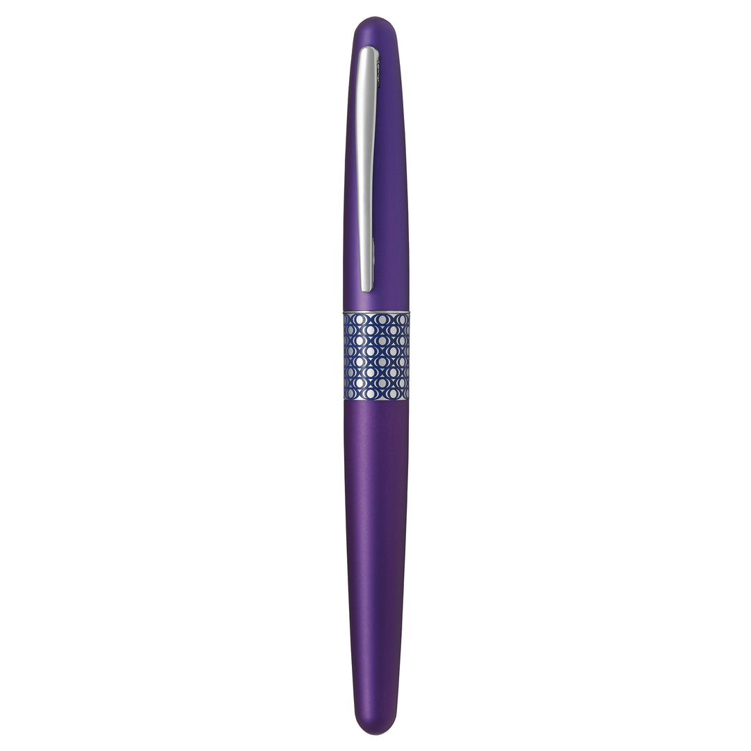 Pilot Metropolitan Retro Pop MR3 Fountain Pen — barrel detail