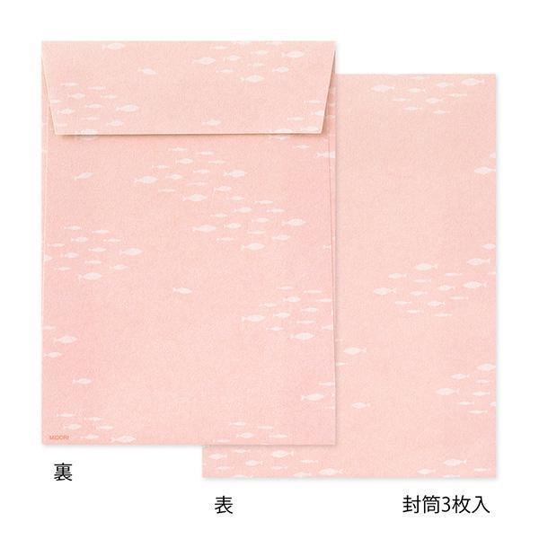 Midori Letter Set Die-Cut Animal - Otter Pattern — in use
