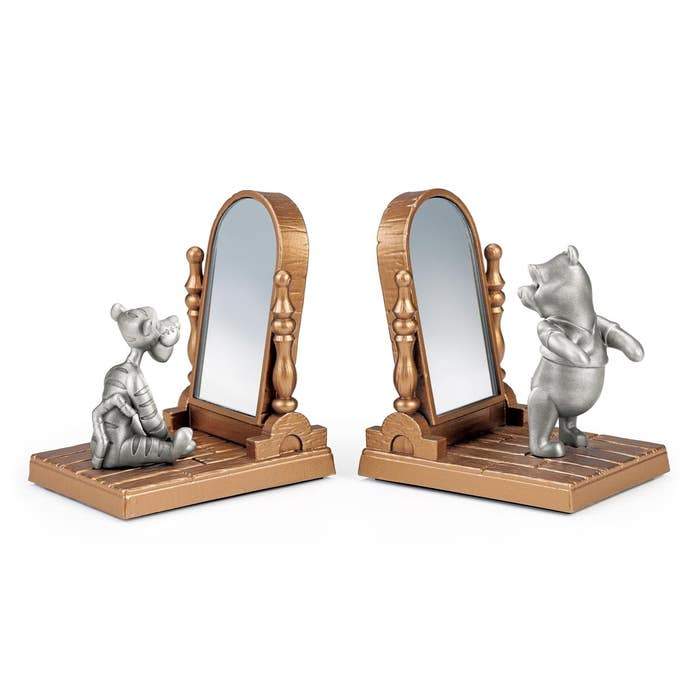 Royal Selangor Winnie The Pooh Bookend Pair - Pooh &amp; Tigger — detail view