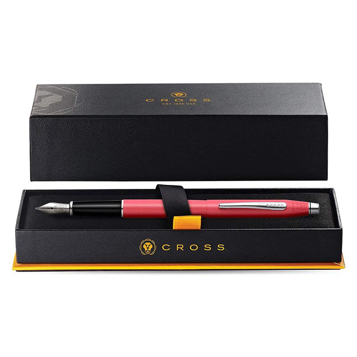 Cross Classic Century Coral Pearlescent Lacquer Fountain Pen — barrel detail