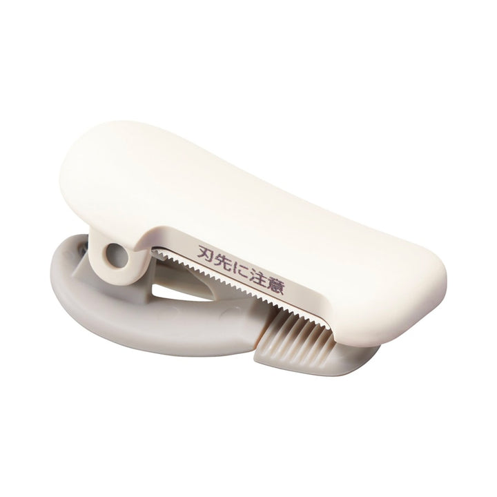 Kokuyo Karu Cut Tape Cutter Clip-Type (10-15mm) White — roll front