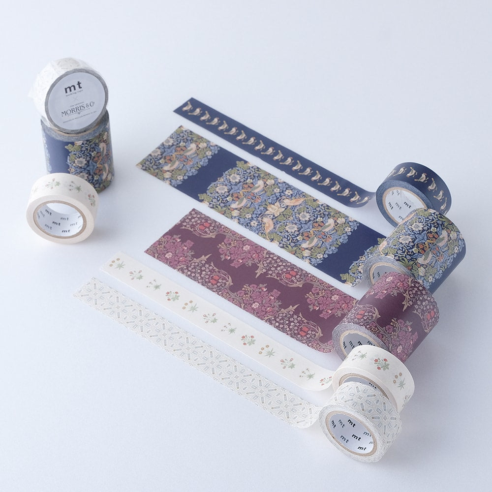 MT x William Morris  - Daisy — flat lay