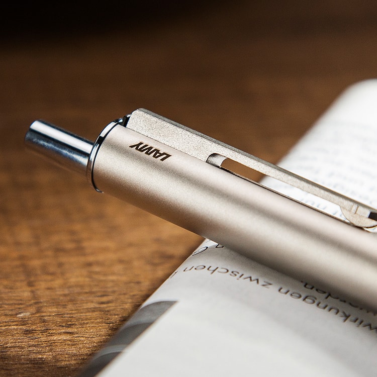Lamy Swift Rollerball Pen Palladium [Pre-Order] — barrel detail