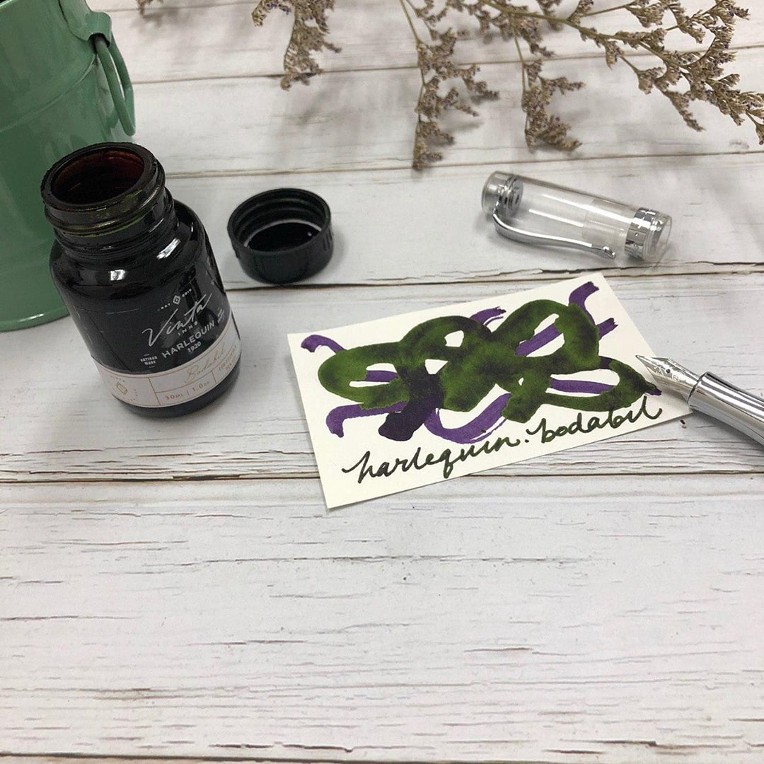 Vinta Inks 30ml Ink Bottle Harlequin (Bodabil 1920) — bottle at angle