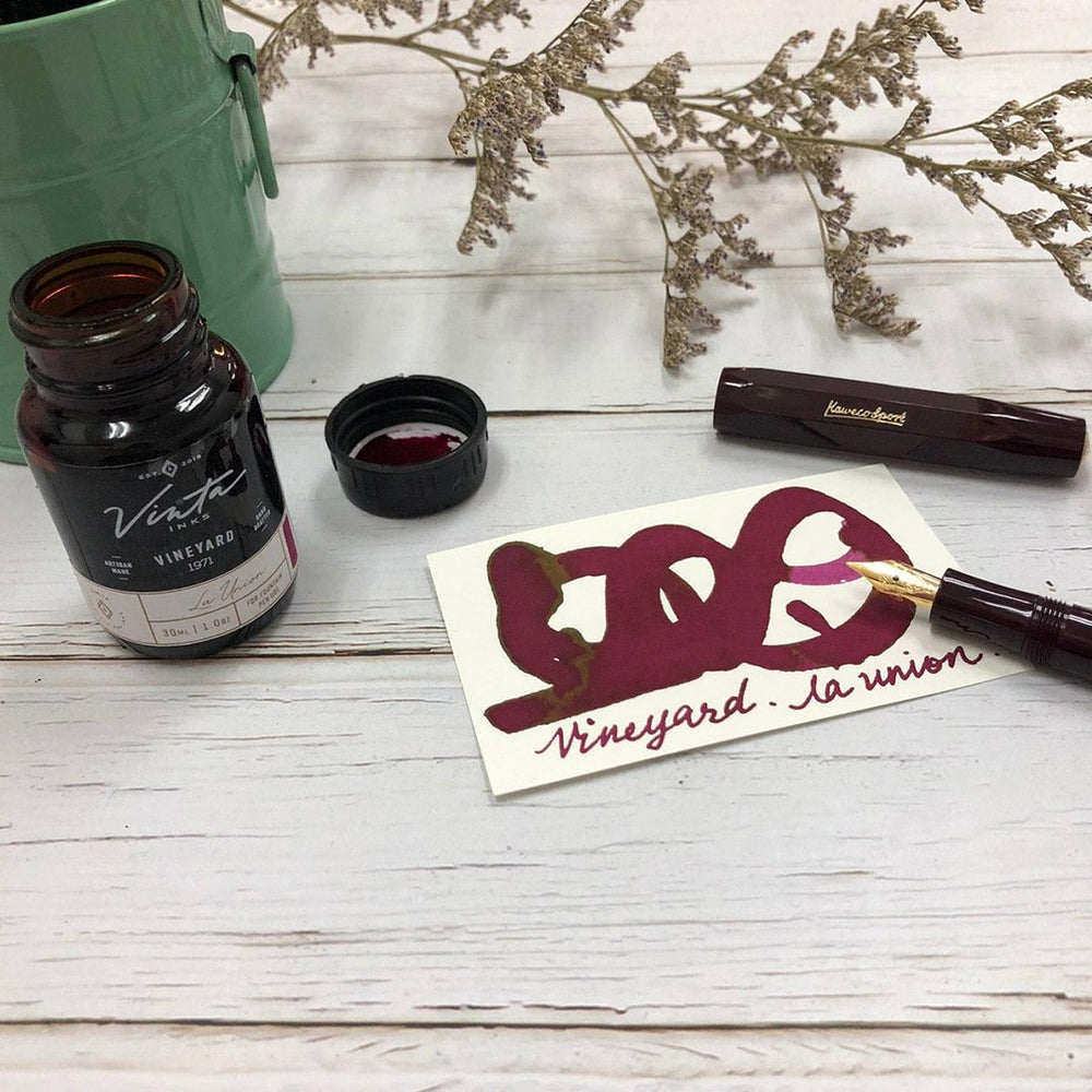 Vinta Inks 30ml Ink Bottle Vineyard (La Union 1971) — bottle at angle