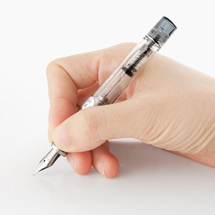 Pilot Prera Fountain Pen Tinted — nib close-up