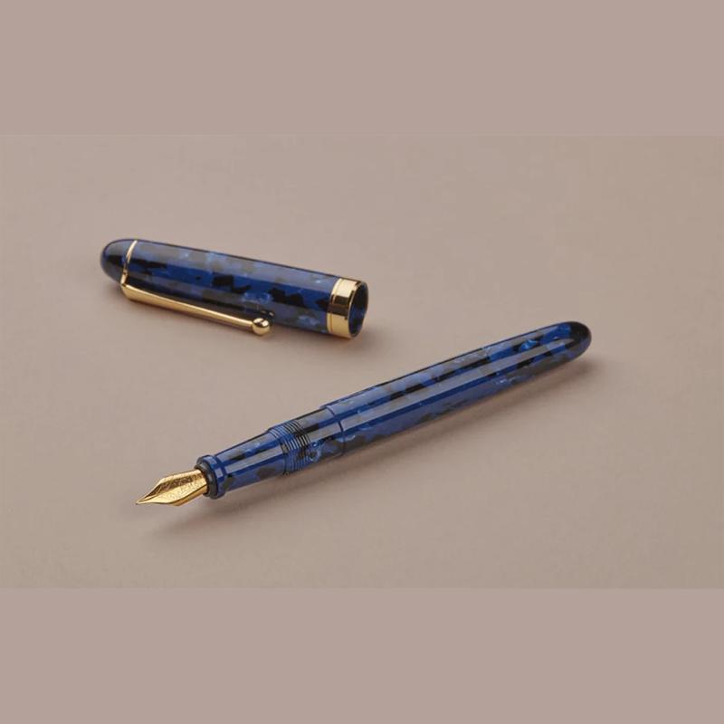 Onishi Hand Made Fountain Pen-Standard Schmidt Steel - Blue Marble — barrel detail