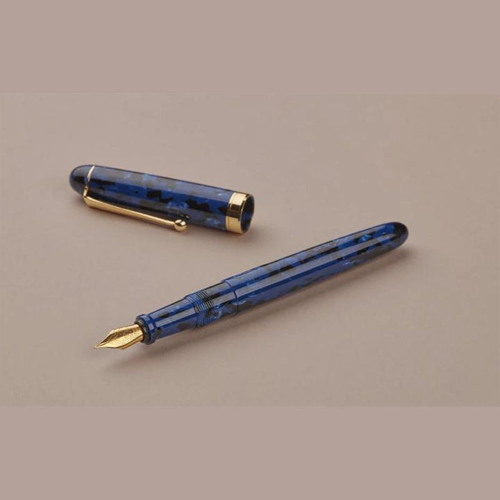 Onishi Hand Made Fountain Pen-Standard Schmidt Steel - Blue Marble — barrel detail