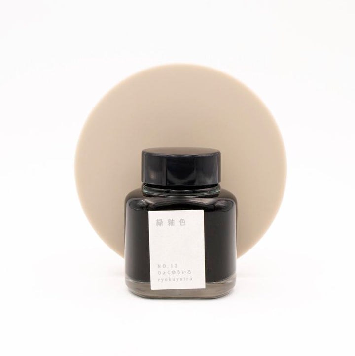 Kyoto Ink Kyo-no-oto 40ml Bottled Ink - N.12 Ryokuyuiro — bottle at angle