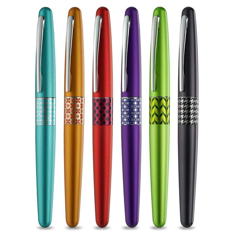 Pilot Metropolitan Retro Pop MR3 Fountain Pen — capped