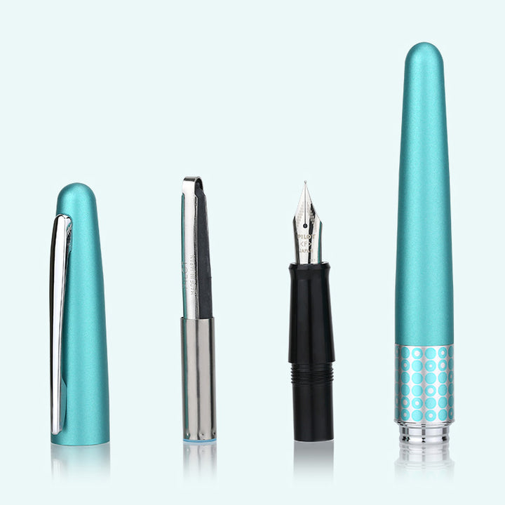 Pilot Metropolitan Retro Pop MR3 Fountain Pen — with packaging