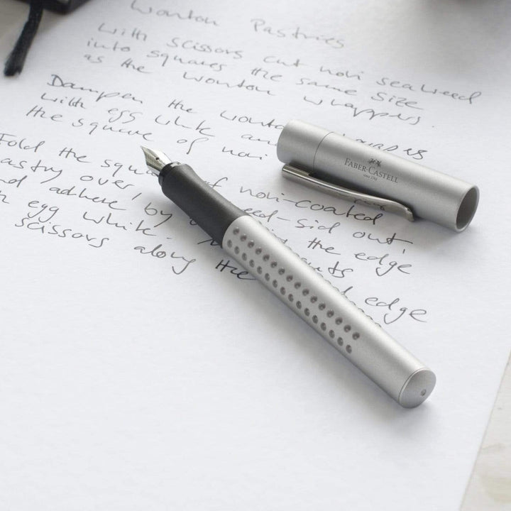 Faber-Castell Grip 2011 Fountain Pen Silver (FPD 2024) [Pre-Order] — barrel detail