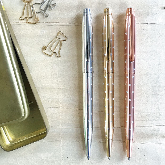 Helen Kelly Starlight Pen Silver — writing at an angle