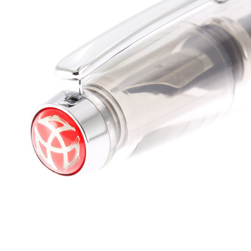 TWSBI Diamond 580 Fountain Pen Clear — flat lay